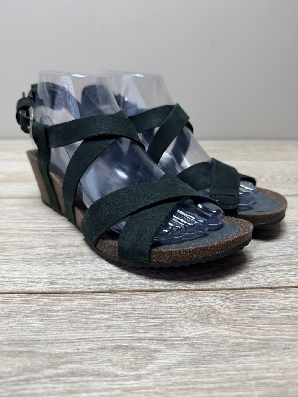 Teva Black Mahonia Wedge Cross Strap Leather Sandals Shoes Womens 7 NWOT
